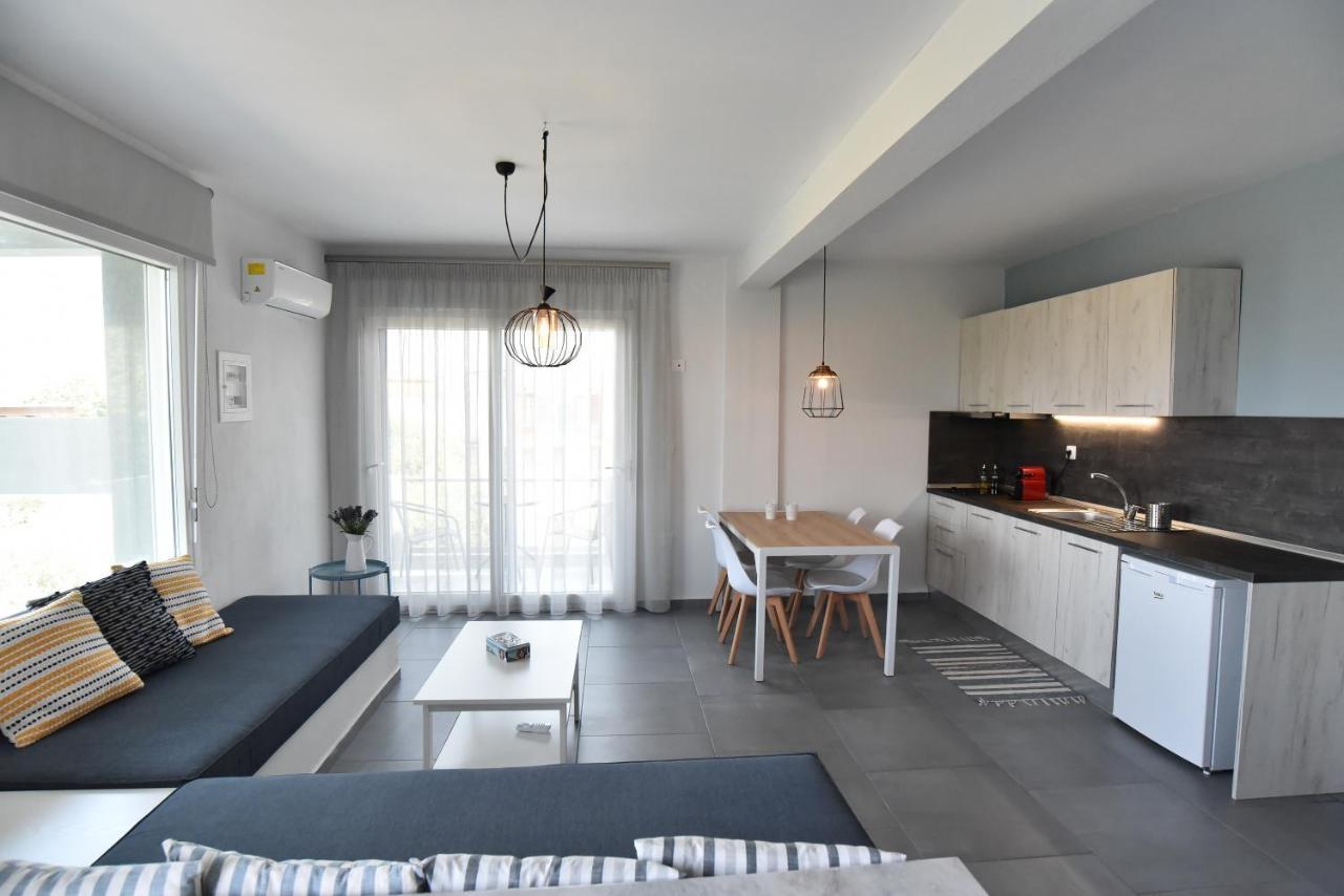 Neki'S Apartments Skala Kallirakhis Bagian luar foto